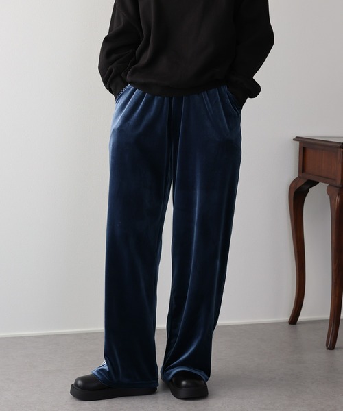 BLUEEAST（ブルーイースト）の「サイドレースベロアパンツ（その他パンツ・レディース・ブラック/ブラウン/ネイビー・MEDIUM）」の9枚目の写真