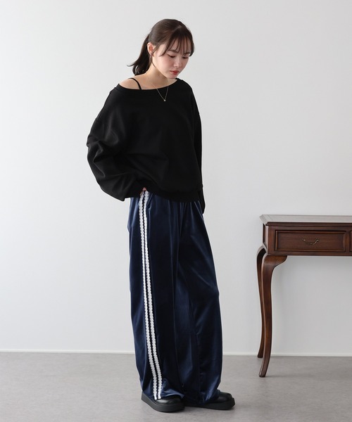 BLUEEAST（ブルーイースト）の「サイドレースベロアパンツ（その他パンツ・レディース・ブラック/ブラウン/ネイビー・MEDIUM）」の11枚目の写真