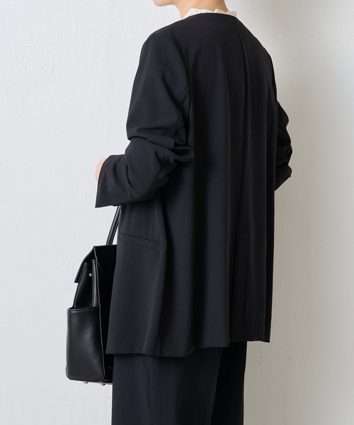 COLLAGE GALLARDAGALANTE(コラージュガリャルダガランテ)の「ジャージノーカラージャケット/セットアップ可/新色登場(ノーカラージャケット・レディース・ベージュ/ネイビー/ブラック・FREE)」の6枚目の写真