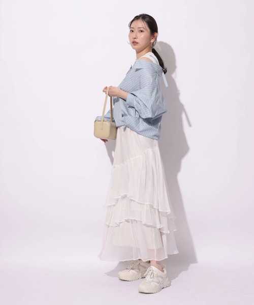 Mystrada(マイストラーダ)の「シアーランダムティアードスカート(スカート・レディース・ブラック/ホワイト・38/36/34)」の15枚目の写真