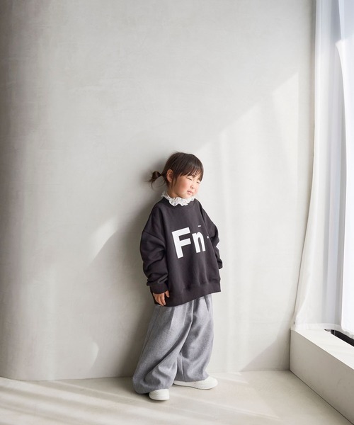 LOWRYS FARM(ローリーズファーム)の「PCショートウラケ 636471(スウェット・キッズ・グレー/オフホワイト/ブラック・110cm/150cm/130cm)」の9枚目の写真