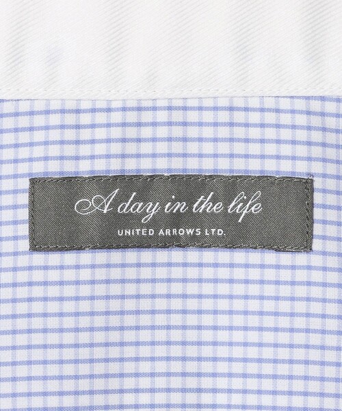A DAY IN THE LIFE UNITED ARROWS(アデイインザライフユナイテッドアローズ)の「グラフチェック クレリック ホリゾンタルワイドカラーシャツ-イージーケア-<A DAY IN THE LIFE>(シャツ/ブラウス・メンズ・コバルトブルー・42cm/37cm/39cm/40cm/38cm/41cm)」の6枚目の写真