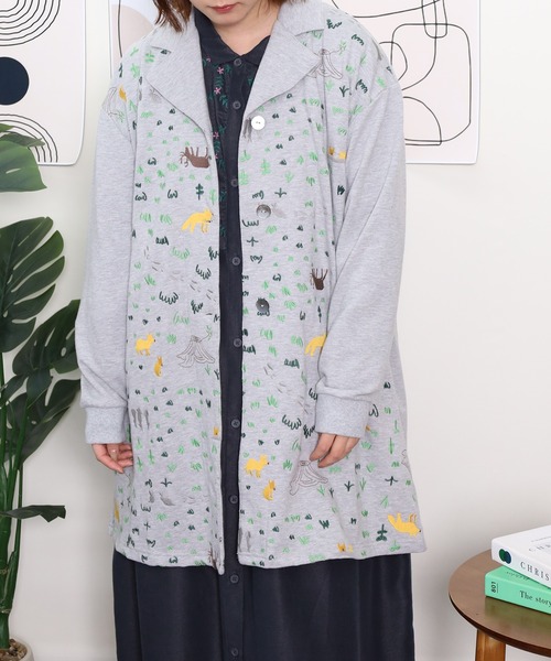 Emago(イマゴ)の「EMAGO 森刺繍チュニックカーデ(カーディガン/ボレロ・レディース・杢グレー/グリーン/ネイビー・FREE)」の21枚目の写真
