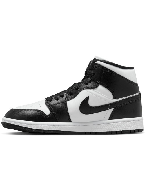 JORDAN BRAND(ジョーダンブランド)の「JORDAN BRAND Air Jordan 1 Mid(ジョーダンブランド ウィメンズ エア ジョーダン 1 Mid)(スニーカー・レディース・ホワイト系・25.5cm/26cm/26.5cm/27cm/27.5cm/28cm/28.5cm/29cm/23.5cm/25cm/24cm/23cm/24.5cm)」の3枚目の写真