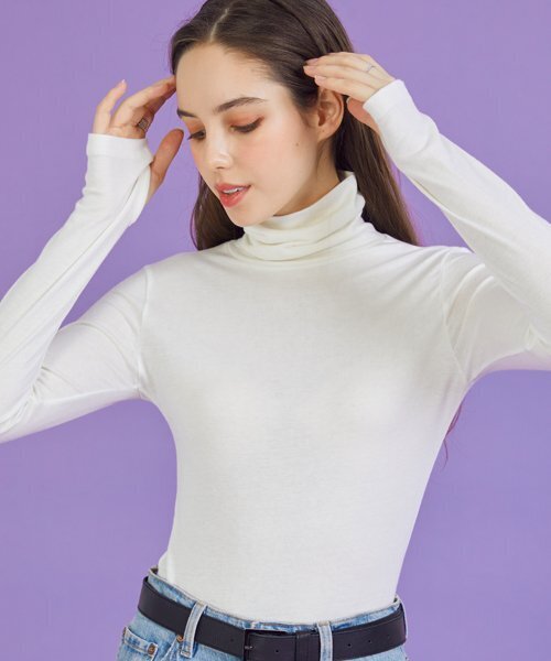 KOLEAT（コレット）の「[2PACK] ウォーマーニットタートルネックロングスリーブ長袖タートルTシャツ (2色) ハンドウォーマーインナー（Tシャツ/カットソー・レディース・その他・FREE）」の2枚目の写真