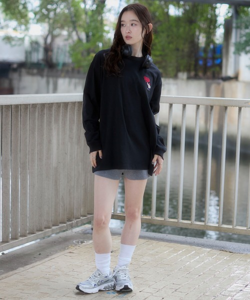 BEN DAVIS（ベンデイビス）の「∴WEGO/【26年春夏新作】別注BENDAVISハートワンポイント刺繍T(LS)（Tシャツ/カットソー・メンズ・ホワイト/アッシュグレー/ブラック・LARGE/MEDIUM）」の4枚目の写真