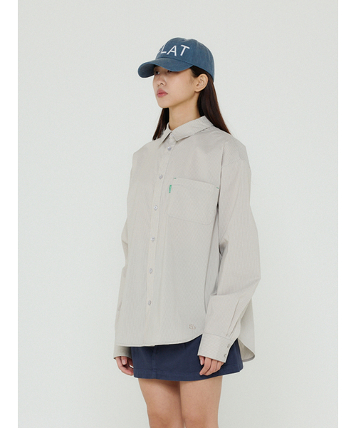 Bb' BENETTON(ビーフラットベネトン)の「オーバーサイズストライプシャツ(グレー)(シャツ/ブラウス・レディース・その他・ONE SIZE)」の4枚目の写真