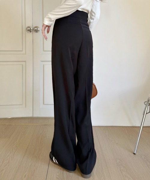 Ada.(エイダ)の「ハイウエスト センタープレス きれいめ ワイドパンツ(スラックス・レディース・ベージュ/ピンク/ブラック/ダークグレー・S/M)」の10枚目の写真