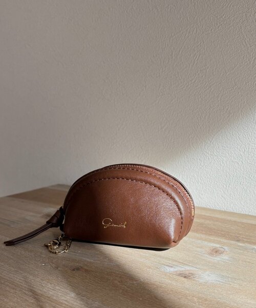 gemeil（ジェムイル）の「レザーポーチチャーム(PT-349)（その他小物・レディース・ブラック/グレイッシュベージュ/ブルー/キャメル/ダークブラウン・FREE）」の17枚目の写真