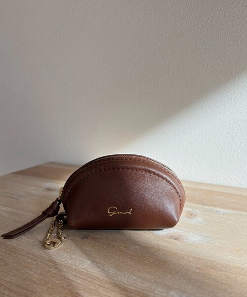 gemeil（ジェムイル）の「レザーポーチチャーム(PT-349)（その他小物・レディース・ブラック/グレイッシュベージュ/ブルー/キャメル/ダークブラウン・FREE）」の18枚目の写真