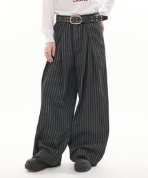 CODDERR（コーダー）の「【CODDERR】ダブルタック バルーンシルエット バギーデニムパンツ（デニムパンツ）」