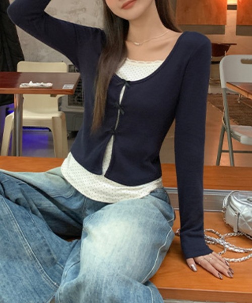 Nia(ニア)の「Nia(ニア)/ドット柄 レイヤード風リボン付き長袖カットソー(Tシャツ/カットソー・レディース・イエロー/ネイビー・FREE)」の7枚目の写真