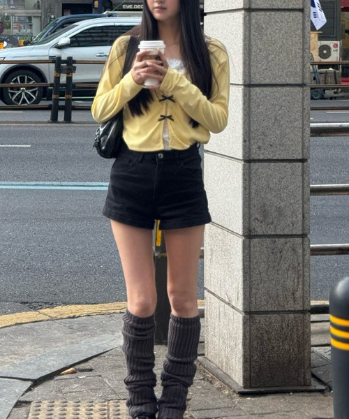 Nia(ニア)の「Nia(ニア)/ドット柄 レイヤード風リボン付き長袖カットソー(Tシャツ/カットソー・レディース・イエロー/ネイビー・FREE)」の10枚目の写真