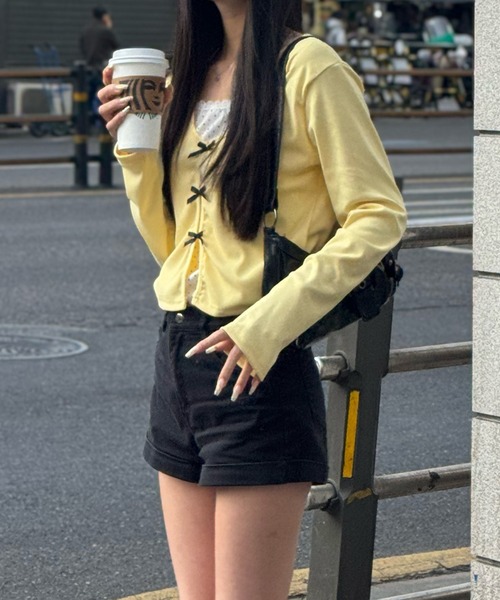 Nia(ニア)の「Nia(ニア)/ドット柄 レイヤード風リボン付き長袖カットソー(Tシャツ/カットソー・レディース・イエロー/ネイビー・FREE)」の15枚目の写真