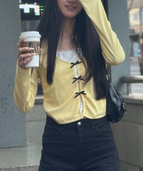 Nia(ニア)の「Nia(ニア)/ドット柄 レイヤード風リボン付き長袖カットソー(Tシャツ/カットソー・レディース・イエロー/ネイビー・FREE)」の16枚目の写真