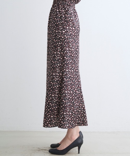 three dots(スリードッツ)の「シルキーツイル ナロウスカート(スカート・レディース・マルチ・SMALL/MEDIUM)」の9枚目の写真