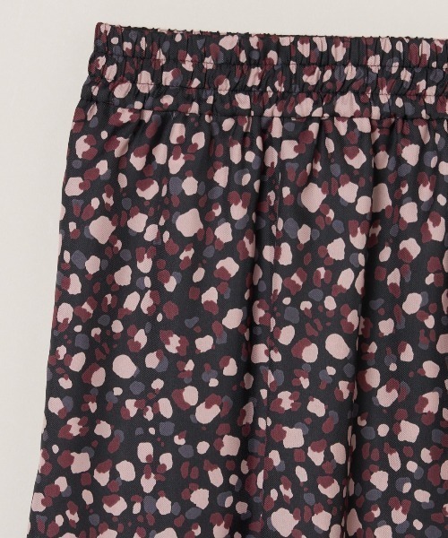 three dots(スリードッツ)の「シルキーツイル ナロウスカート(スカート・レディース・マルチ・SMALL/MEDIUM)」の4枚目の写真