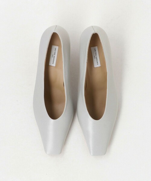 UNITED ARROWS(ユナイテッドアローズ)の「ポインテッド スクエアトゥ パンプス(パンプス・レディース・ブラック/ライトグレー・35/37h/38/36/36h/35h/37)」の11枚目の写真