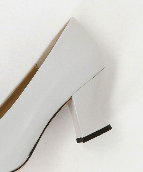 UNITED ARROWS(ユナイテッドアローズ)の「ポインテッド スクエアトゥ パンプス(パンプス・レディース・ブラック/ライトグレー・35/37h/38/36/36h/35h/37)」の13枚目の写真