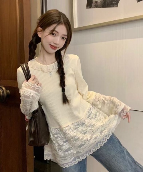 Ritzy(リッツィー)の「衿&裾レース付きフェイク仕様ロングスリーブTシャツ(Tシャツ/カットソー・レディース・ベージュ・M)」の12枚目の写真