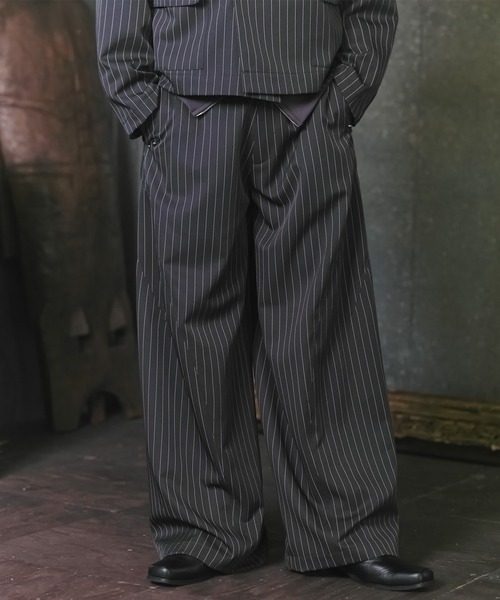 Confirm（コンファーム）の「Slacks Studded Curve Pants / スラックススタッズカーブパンツ メンズ レディース ユニセックス（スラックス・メンズ・グレー系その他/ブラック/チャコールグレー/ブラック系その他/ブルー系その他・S/M/L）」の5枚目の写真