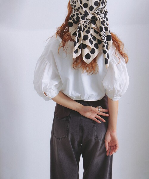 BEAMS BOY(ビームスボーイ)の「フリル ショート ブラウス(シャツ/ブラウス・レディース・ブラック/オフホワイト・ONE SIZE)」の3枚目の写真