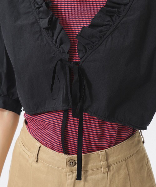 BEAMS BOY(ビームスボーイ)の「フリル ショート ブラウス(シャツ/ブラウス・レディース・ブラック/オフホワイト・ONE SIZE)」の16枚目の写真
