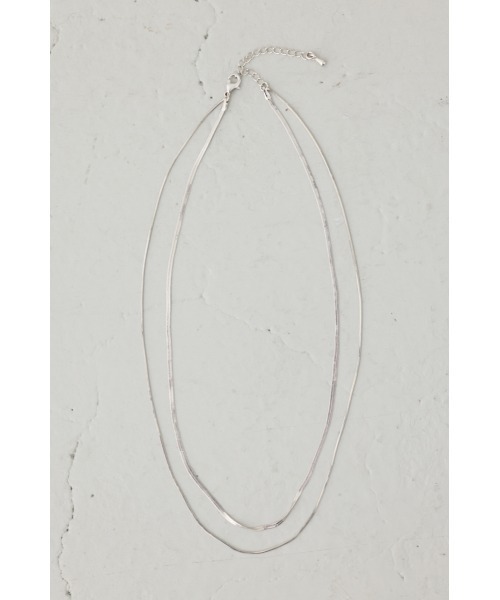 AZUL by moussy(アズールバイマウジー)の「スネークチェーン2連ネックレス(ネックレス・レディース・ゴールド/シルバー・FREE)」の2枚目の写真