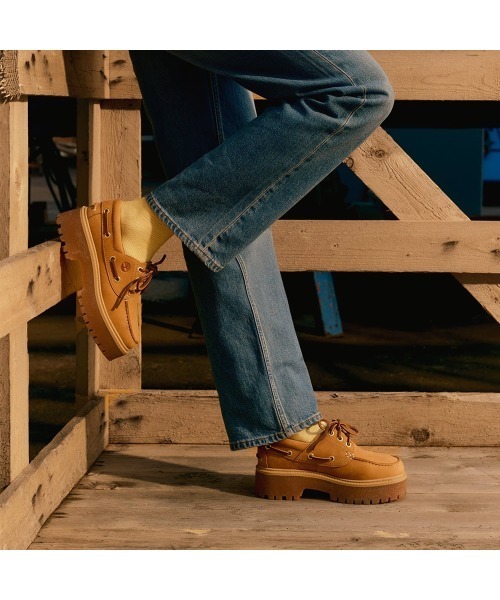Timberland（ティンバーランド）の「デニム ストレート パンツ レディース（デニムパンツ・レディース・ライトブルー・29inch/25inch/27inch）」の2枚目の写真