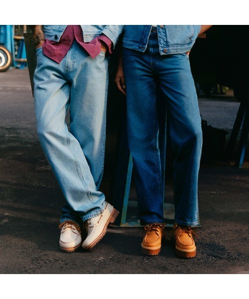 Timberland（ティンバーランド）の「デニム ストレート パンツ レディース（デニムパンツ・レディース・ライトブルー・29inch/25inch/27inch）」の4枚目の写真