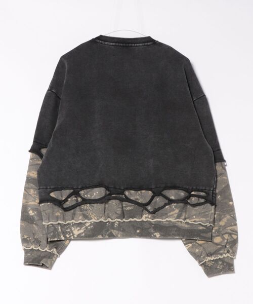 Revo.（レボ）の「【P.N UNDERGROUND】レイヤードダメージ ショート丈 裏毛 クルーネック スウェット（スウェット・メンズ・カモフラージュ/ブラック・M/L）」の3枚目の写真