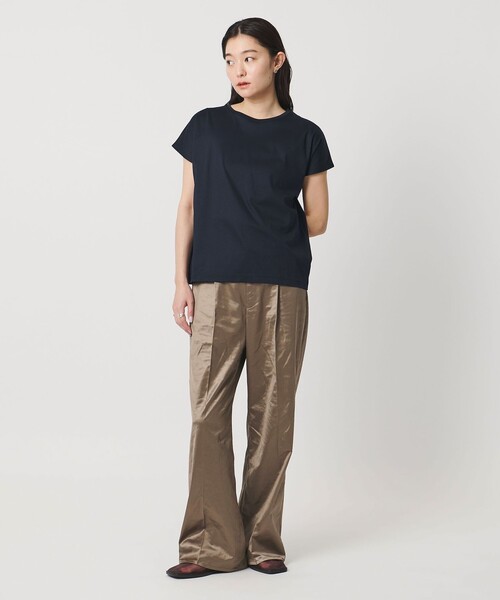 MARW UNITED ARROWS（マルゥ ユナイテッドアローズ）の「＜MARW UNITED ARROWS＞サテン ストレート パンツ（その他パンツ・レディース・モカ/ネイビー・38/36）」の5枚目の写真