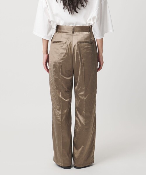 MARW UNITED ARROWS（マルゥ ユナイテッドアローズ）の「＜MARW UNITED ARROWS＞サテン ストレート パンツ（その他パンツ・レディース・モカ/ネイビー・38/36）」の10枚目の写真