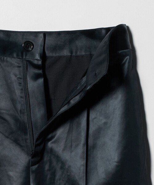 MARW UNITED ARROWS（マルゥ ユナイテッドアローズ）の「＜MARW UNITED ARROWS＞サテン ストレート パンツ（その他パンツ・レディース・モカ/ネイビー・38/36）」の21枚目の写真