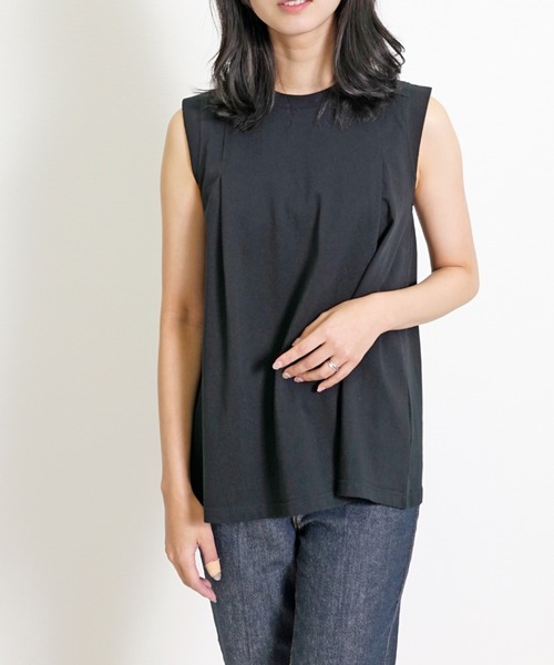 Belta attrice(ベルタアトリーチェ)の「コットン100 タックデザインノースリーブ 裾フレア カットソー/袖なし(タンクトップ・レディース・ブラック/ホワイト/ダークネイビー・M/L)」の15枚目の写真