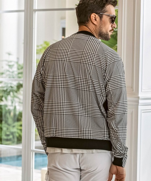 1PIU1UGUALE3  RELAX （ウノピゥウノウグァーレトレ リラックス）の「1PIU1UGUALE3 RELAX(ウノピゥウノウグァーレトレ リラックス)接触冷感 グレンチェック ナイロンブルゾン（ブルゾン・メンズ・ホワイト×ブラック/ブラック・L/M/S/XXL/XL）」の4枚目の写真