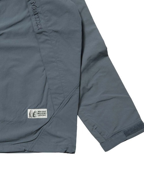 MARMOT(マーモット)の「マーモット Marmot Ws Guild Jacket(ナイロンジャケット・レディース・オフホワイト/サックスブルー・S/L/M)」の5枚目の写真