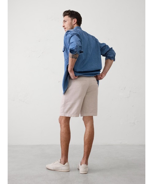 BANANA REPUBLIC FACTORY STORE(バナナリパブリック ファクトリーストア)の「BANANA REPUBLIC FACTORY STORE 7インチ リネンブレンド ショートパンツ(その他パンツ・メンズ・ベージュ系その他/ホワイト/ベージュ/ネイビー/ブラウン/グレー・28/29/30/31/32/33/34)」の8枚目の写真