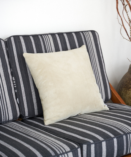☆クッションカバー■海外デザイナーDa.J　特集 SUEDE LEATHER CUSHION クッションカバー（クッション/クッション