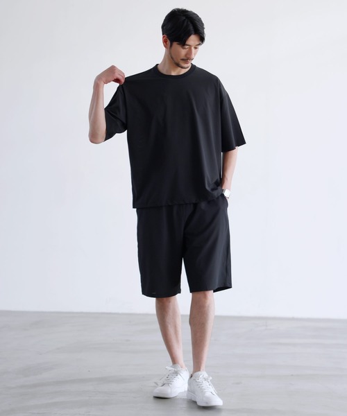 SPU(スプ)の「【セットアップ 2点セット】【接触冷感・防シワ・速乾】AIR TECH DOT 機能性半袖Tシャツ裾ドローコード付き&リラックスショーツセットアップ(セットアップ・メンズ・チャコール/ネイビー/ブラック/カーキ・S/M/L/XL)」の8枚目の写真
