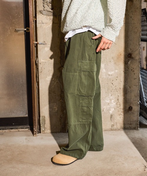 niko and...（ニコアンド）の「コットンワイドカーゴパンツ（カーゴパンツ・メンズ・ブラウン/ブラック/カーキ・MEDIUM/LARGE）」の14枚目の写真