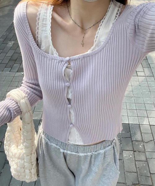 Alvia(アルビア)の「レイヤード風 ニットトップス(ニット/セーター・レディース・グレー/ラベンダー・M)」の8枚目の写真