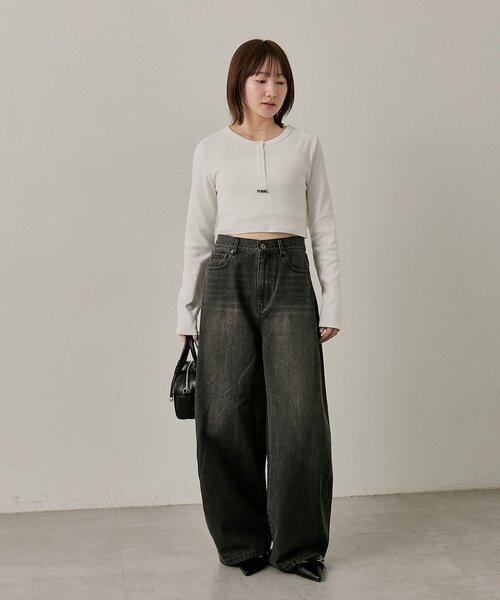 mline（エムライン）の「[mline]カーブワイドデニム（デニムパンツ・レディース・ブルー/ブラック・2/1）」の7枚目の写真