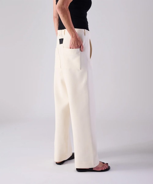 COGTHEBIGSMOKE(コグザビッグスモーク)の「【COGTHEBIGSMOKE/コグザビッグスモーク】LANA TROUSERS/イージートラウザーズ/ストレートワイドパンツ(その他パンツ・レディース・グレー/オフホワイト/ブラック・1)」の8枚目の写真