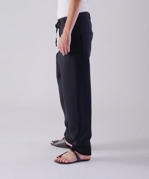 COGTHEBIGSMOKE(コグザビッグスモーク)の「【COGTHEBIGSMOKE/コグザビッグスモーク】LANA TROUSERS/イージートラウザーズ/ストレートワイドパンツ(その他パンツ・レディース・グレー/オフホワイト/ブラック・1)」の11枚目の写真