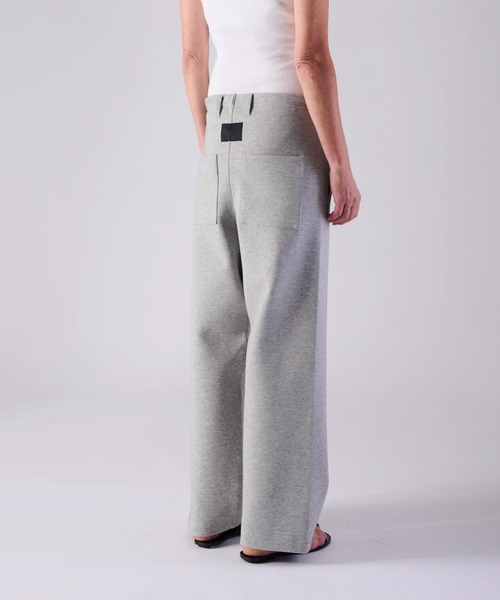 COGTHEBIGSMOKE(コグザビッグスモーク)の「【COGTHEBIGSMOKE/コグザビッグスモーク】LANA TROUSERS/イージートラウザーズ/ストレートワイドパンツ(その他パンツ・レディース・グレー/オフホワイト/ブラック・1)」の16枚目の写真