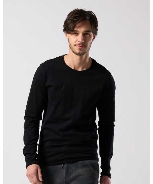 wjk（ダヴルジェイケイ）の「slim cut-off crew-neck L/S（Tシャツ/カットソー・メンズ・ブラック/ホワイト・X-LARGE/LARGE/MEDIUM/SMALL）」の4枚目の写真