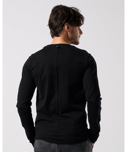 wjk（ダヴルジェイケイ）の「slim cut-off crew-neck L/S（Tシャツ/カットソー・メンズ・ブラック/ホワイト・X-LARGE/LARGE/MEDIUM/SMALL）」の6枚目の写真