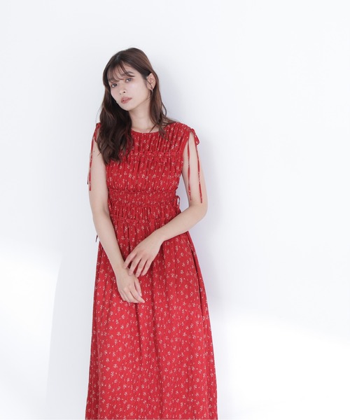 NATURAL BEAUTY BASIC(ナチュラルビューティーベーシック)の「フラワープリントドロストワンピース(ワンピース・レディース・ブラック系その他2/ホワイト系その他/レッド系その他・P/S/MEDIUM/SMALL)」の20枚目の写真