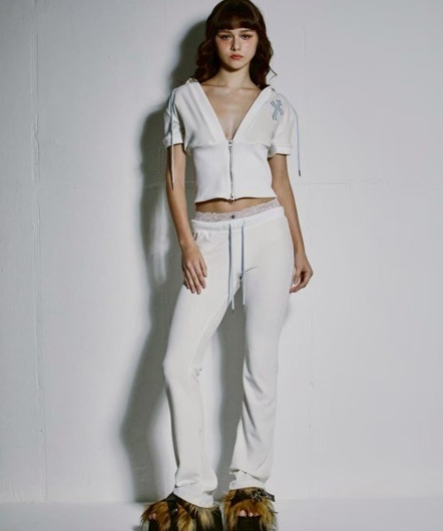 GATELESS(ゲートレス)の「【GATELESS】SUMMER RETRO ZIP UP / 【ゲートレス】ロゴサマーレトロジップアップ半袖Tシャツ(パーカー・レディース・ネイビー/ホワイト・ONE SIZE)」の6枚目の写真